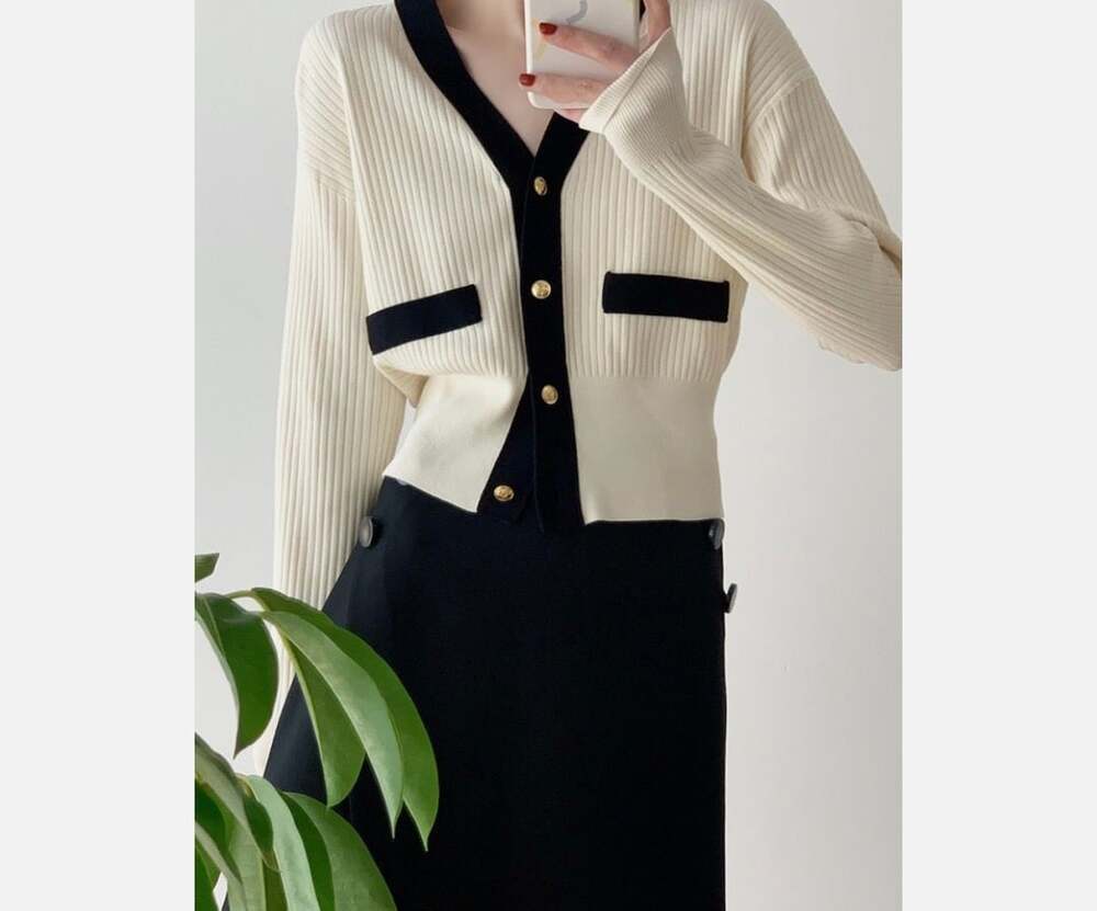 Geli Knit Cardigan White Black Pearl Buttons New